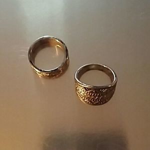 Rue 21 ring